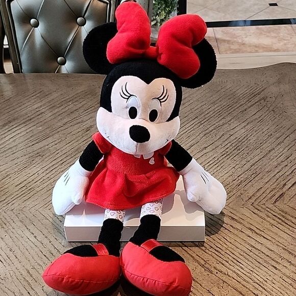 Disney Minnie Mouse large stuffed animal - Picture 8 of 8